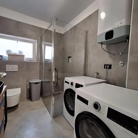 M&l Bacvice سبليت