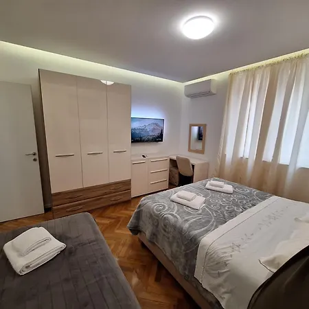 Apartment M&l Bacvice Split