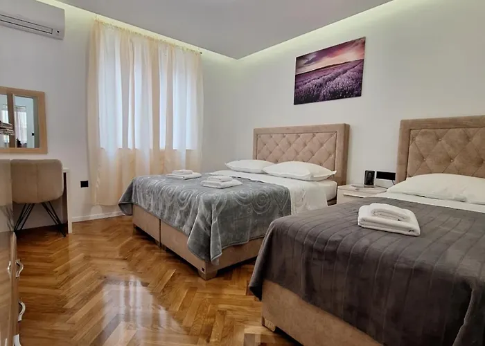 M&l Bacvice Apartman *