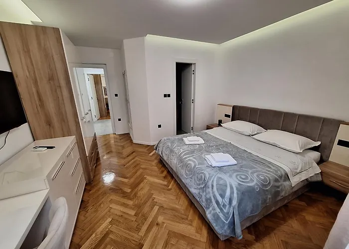 M&l Bacvice Apartman